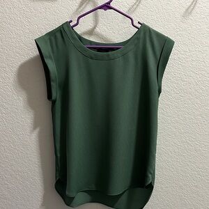 Ann Taylor Green Sleeveless Blouse